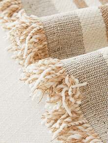 1pc Bohemian Geometric Striped Chenille Sofa Cover - Soft, Light Beige-Friendly, Pet-Resistant Couch Protector For All Seasons, Easy To Install & Clean, Fit For Single, Double, Triple & Sectional Sofas, Beige & White Design, Pet-Resistant Cover Geometric Pattern Cover Durable Polyester Cover, Couch Cover For Dogs