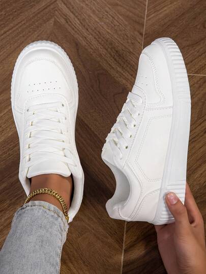 2025 Classic Round Toe Lace-Up Small White Shoes, Unisex Casual Sneakers, Student Skateboard Shoes