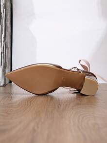 春秋时尚婚礼高跟鞋，舒适透气粗跟鞋，性感优雅，女士高跟鞋，7.5厘米鞋跟高，柔软透气材质，防滑橡胶外底，适合通勤、工作、派对、宴会、户外、婚礼、优雅、女士高跟鞋 - 香檳色 - 查看 7