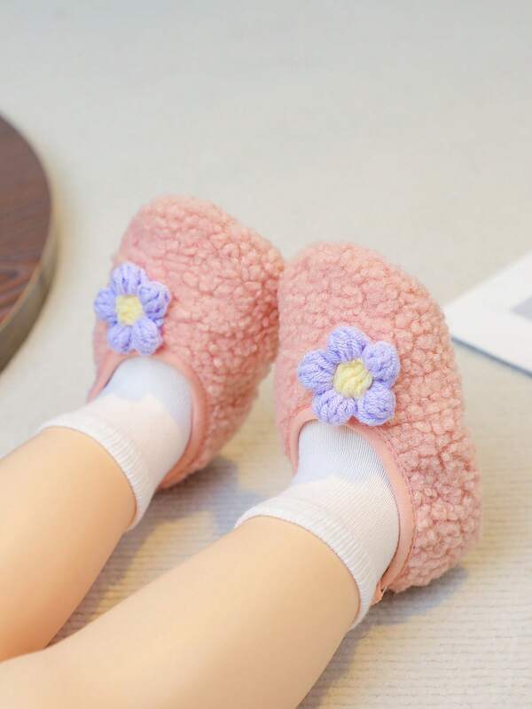 1 par de pantufas infantis com estampa de flores, forro térmico, sola macia e antiderrapante, confortáveis, fáceis de calçar e tirar, adequadas para meninos e meninas, presente de Natal quentinho para bebês que estão aprendendo a andar
