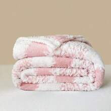 1pc Colorblock Striped Flannel Blanket, Textured Jacquard Design, Soft & Comfortable, Suitable For All Seasons, Office Nap, Bedding, Or Lap Throw, Elegant Bedroom Decor, Versatile Throw Blanket For Adults, Pets, Office, Outdoor Camping, Holiday Gift, Available In Multiple Sizes