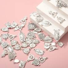 15 Stücke zufällig gemischte Anhänger mit einem Loch oder 3 Löchern, geeignet für DIY Rosenkränze, Armbänder, Halsketten usw.