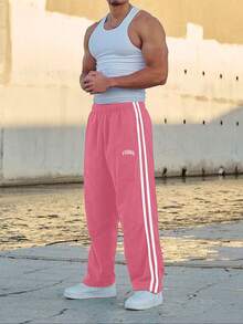 1 件男士双杠休闲裤，时尚塔丝隆面料印花设计，适合海滩、日常通勤、运动和户外活动，宽松直筒款式，适合春夏秋冬，时尚街头风格，送给男朋友/丈夫的礼物，周年纪念礼物 - 粉色 - 查看 1