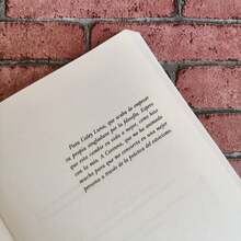 Cómo ser un estoico utilizar la filosofía antigua para vivir una vida moderna autor Massimo Pigliucci libro autoayuda estoicismo práctica diaria consejos reflexiones modernas para vida equilibrada crecimiento personal lectura esencial - Libro único - Ver 3