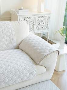 1pc Geometric Quilted Velvet Sofa Cushion, Minimalist Style, Non-Slip Back, Pet-Friendly, Soft Multi-Functional Anti-Dirt Anti-Dust, Holiday Decor Sofa Cover, Suitable For Backrest, Armrest, All Seasons