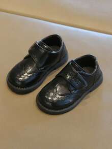 1双幼儿男童软底防滑魔术贴时尚乐福鞋，百搭英伦风休闲鞋，适合春秋季穿着 - 黑色 - 查看 15