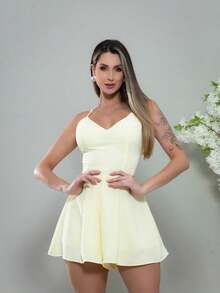 Macaquinho curto Costa aberta lisos com amarração zíper invisível  bojo moda feminina lançamento - Creme - Visão 2