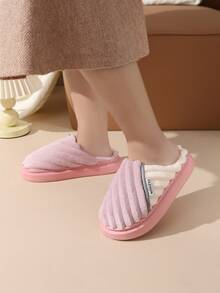 زوج من الأحذية الشتوية النسائية المبطنة، بتصميم مخطط على طراز الجنيات، مناسبة للاستخدام اليومي والمكتبي والمنزلي والرحلات، مناسبة لجميع المواسم