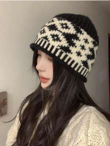 1 针织渔夫帽，秋冬时尚保暖帽，采用撞色菱形网眼编织工艺，专为女性设计的新潮款式。秋冬女士羊毛保暖帽，女士渔夫帽，ins风针织低檐帽。秋冬日系百搭遮脸帽，可爱又温暖的女士秋冬帽