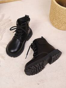 1 par de botas cortas negras para niñas de talla grande, material de PU suave de unicolor, decoración de mini mochila lateral, cordones delanteros, cremallera interior, punta redonda, suela gruesa y cálida, botas de princesa de moda y lindas, adecuadas para niños y niñas de 3 a 15 años, uso casual, escolar y al aire libre, otoño/invierno nuevo - Negro - Ver 5