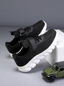 Low-Top Breathable Mesh Comfortable Casual Outdoor Children Sports Running Shoes - Black and White - View 5