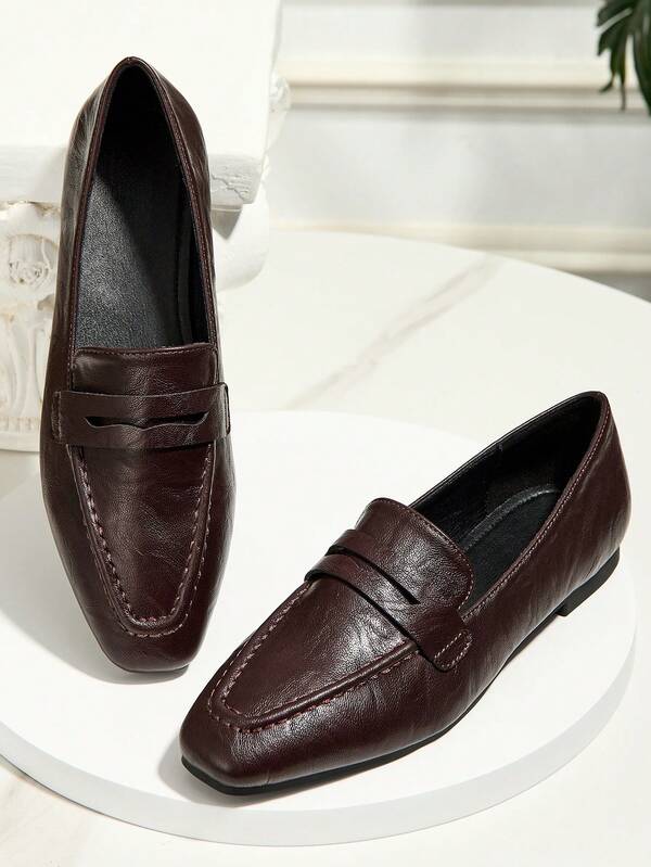 Neue Retro Französischer Stil einfache lässige Slip-On Loafer für Herbst/Winter, vielseitige einfarbige lässige Patchwork Outdoor Schuhe für Damen, geeignet für alle Jahreszeiten