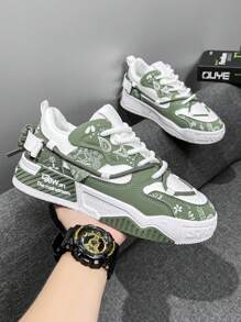 Flipark 全新时尚透气休闲硫化鞋，男女款原创设计厚底防滑运动鞋，带随机涂鸦图案