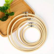 1 Peça Bastidor de Bordado, Bastidor de Bordado Redondo de Madeira, Bastidor de Ponto Cruz Ajustável, Bastidor de Bordado de Ponto Cruz, Bastidor de Bordado de Bambu, Bastidor de Bordado de Bambu - Com Barras Horizontais Fortes e Botões de Pressão, Ajustável, DIY Artesanal, Adequado para Artesanato, DIY Artesanato, DIY Ponto, Bordado, Artesanato, Costura, Decoração de Casamento de Anel de Bambu, Artesanato de Costura, Artesanato de Decoração Doméstica.