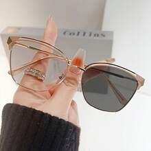 Fashionable Cat Eye High-End Photochromic Glasses - 卡其色 - 查看 10