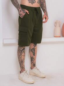 Cargo Shorts With Elastic Waistband - 軍綠色 - 查看 1