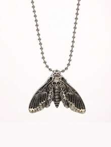 Vintage Gothic Style New Skull & Moth Pendant Necklace, Retro European & American Animal Charm Necklace For Men And Women