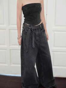 1条黑白条纹围巾，时尚发带，条纹围巾腰带，长款窄腰带，适合休闲、周末郊游、约会、校园等各种场合，时尚多功能配饰，也可用于圣诞装饰