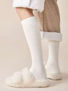 加厚女士长袜 时尚百搭 适合秋冬季 保暖柔软舒适 休闲秋冬袜 圣诞礼物