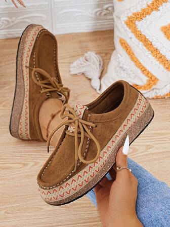 Women's New Fashion Round Toe Abstract Preppy Bohemian Fabric Lace-Up Lightweight Casual Comfortable Slip-On Sneakers