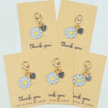 5pcs/10pcs Enamel Daisy Keychains Set,Thank You Cards S, Homecoming Season , Teacher Appreciation , Parent - Child Thanks & Nature Cute Stuff Enthusiasts, Memorial S, Key And Bag Charms Car Accessories Goth Y2k Halloween Accessories Teachers Day Christmas Gift Ideas
