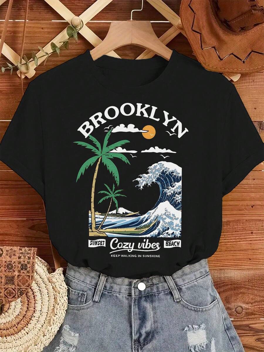 Women's Graphic T-Shirt | Brooklyn Cozy Vibes Design | 100% Cotton | Comfortable and Soft | Suitable for Everyday Wear and Holiday Gifts | White Crew Neck T-Shirt | Made and shipped in Mexico | Unisex - Negro - Ver 1