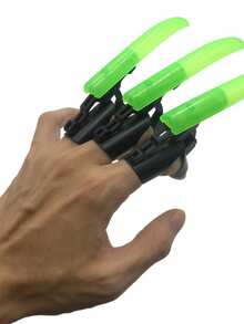 1/3/6 piezas Garra de lobo mecánica retráctil, articulaciones de dedos flexibles, accesorio de disfraz para casa embrujada o escape room, juguete de garra de lobo plegable multifuncional adecuado para la mayoría de los tamaños de mano - Multicolor - Ver 8