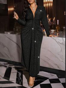 Plus Size Fashion Low Collar Sexy Cinched Waist Elegant Versatile Dress - Black - View 1