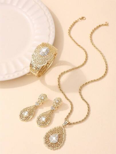 3pcs Women's Fashion Jewelry Set: Necklace, Earrings, Bracelet, Middle Eastern Style Vintage Hollow Design, Suitable For Bride, Wedding, Party, Holiday Events, Women's Holiday Gift, Daily Wear