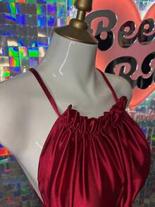 Top Fruncido sin Espalda de Satín - Rojo - Ver 3