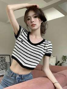Áo len dệt kim cổ tròn kẻ sọc vintage Niche dành cho nữ - Đen và trắng - Xem 8