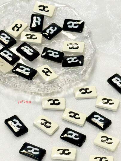 Wholesale Handmade Materials DIY Cream Glue Hair Clips And Earrings, DIY Accessories, Matched With Baigu Meidou Peripheral Design, Can Be Made Into Phone Cases, Decorative Manuals, Props, Photography Decorations, Decorative Cards, Etc. You Can Make Homemade Gifts, Decorative Props, As Frame Decorations For Friends, And Create Celebrity Card Props, Decorations, And Cost-Effective Landscapes At Reasonable Prices