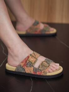 1 Pair Men's Summer Fashion Slide Sandals, Suitable For Daily Outdoor Activities, Beach Vacation, Metal Double Buckle Design, Adjustable Upper, Fresh Summer Outfit, Indoor Bathroom Slippers, Tropical Print Flip Flops