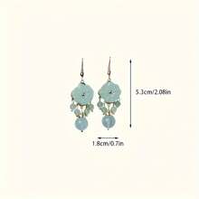 A Pair Of Exquisite Jade Earrings With Floral Patterns, Suitable For Everyday Wear, Party Accessories, And High-End Jewelry. - 一對 - 查看 4