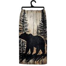 1 set/2 pièces/100 pièces Serviettes de cuisine et torchons avec motif de silhouette d'ours noir et de pins sur fond en bois, convient pour la décoration intérieure des restaurants, cuisines et salles de bains, la décoration de fête, les cadeaux de festival, en tant que cadeau