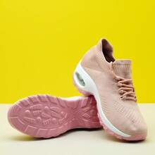 Damskie, białe i różowe, dzianinowe, lekkie, amortyzowane, codzienne trampki, wsuwane buty na platformie w stylu vintage