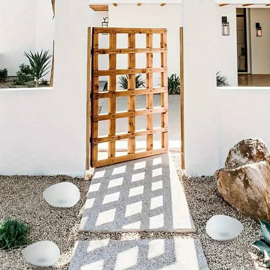 1pc Solar Powered Pebble Light With 4 LED Lights, LED Path Light, Matte Finish, Suitable For Walkway, Garden, Lawn, Pool, Wedding And Holiday Decoration