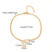 A Latest And Popular Heart-Shaped Bracelet, Featuring 26 Different Pattern Designs Ranging From A To Z, Paired With A Gold-Plated Stainless Steel Chain Bracelet Accessory. (Suitable For Women To Wear)