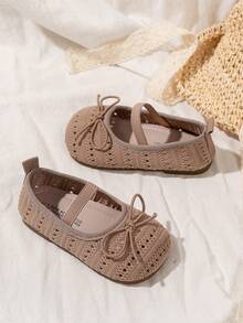 1 par de zapatos planos de unicolor para niños, diseño calado con decoración de lazo, punta redonda, estilo slip-on con , suave y cómodo, estilo minimalista, adecuado para todas las estaciones, para uso interior y exterior, escuela