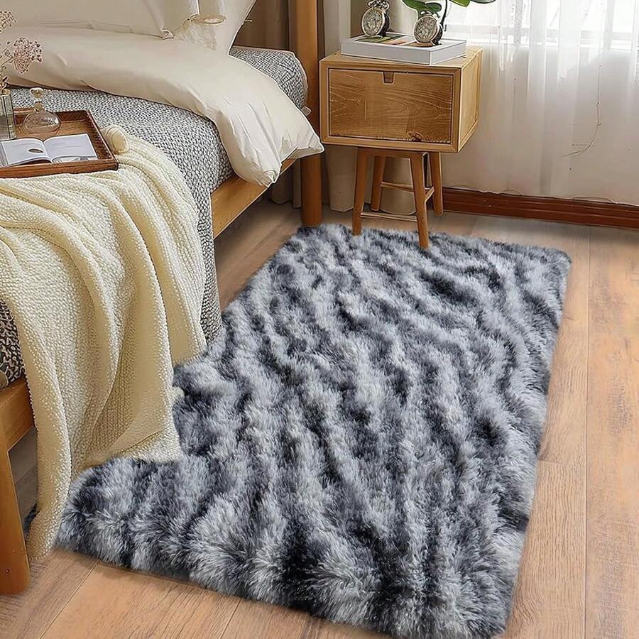 Soft Fluffy Shag Throw Area Rug, 2x4 Black, Non-Slip Bedroom, Hallways, Bedside, Dorm, Living Room - Long Shaggy Rug - Hitam dan Putih - View 1