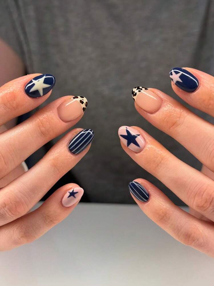 24pcs Oval Star Leopard Print French Manicure Nail Stickers Set, Includes: 1pc Jelly Gel And 1pc Nail File, Suitable For Women And Girls For Daily, Party And Other Occasions Nails Nail Supplies - Multicolor - View 1