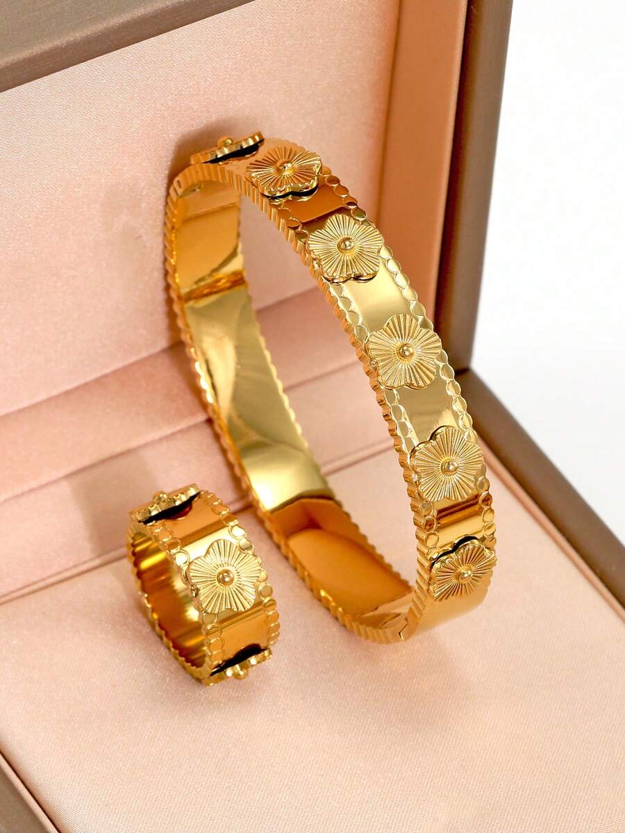 Bộ trang sức nhẫn và vòng tay hoa bằng thép không gỉ 316L mạ vàng 18K 2 chiếc/bộ, phù hợp với trang phục hàng ngày của phụ nữ, thiết kế hoa phổ biến cổ điển của Châu Âu và Châu Mỹ, chống thấm nước, trang sức vàng thường ngày thanh lịch và sang trọng, bộ trang sức cưới, quà tặng cho bé gái, phụ nữ, mẹ, người thân, bạn bè, đám cưới đẹp, sinh nhật, ngày của mẹ, bạn gái, ngày lễ tình nhân - Vàng - Xem 1