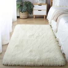 豪华人造毛皮加厚床边长地毯 - 柔软、厚实、耐用，底部防滑，适用于卧室和客厅装饰、客厅地毯