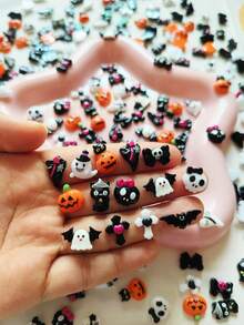 50/100pcs Halloween Mini DIY Accessories - Random Mixed Jewelry Set, Pumpkin, Skull, Bat, Bowknot Skull Nail Art Supplies, Manicure, DIY Jewelry Making, Holiday Gift Crafts