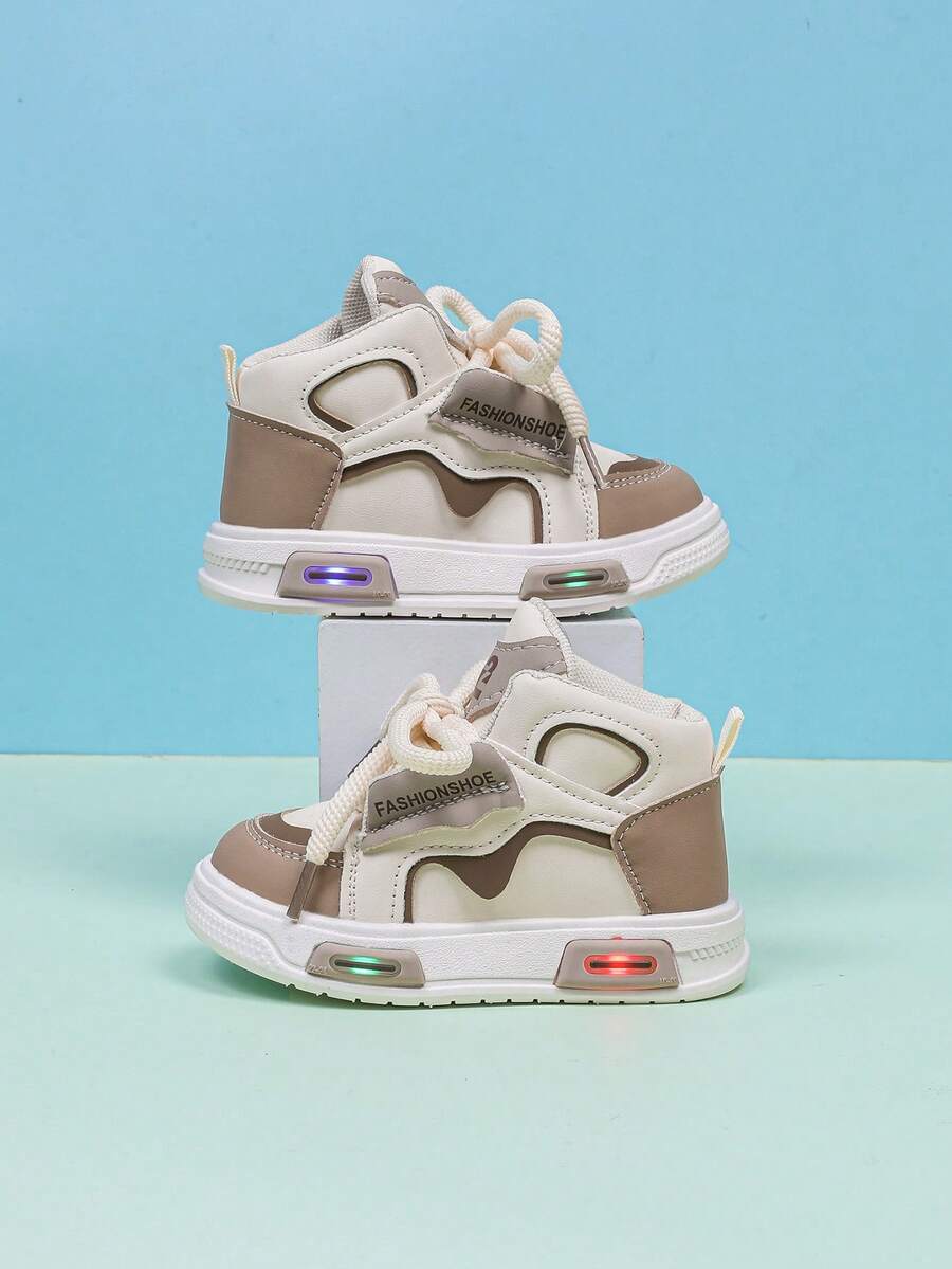 Mid-Top Fashion Comfortable Leather Sports Shoes With LED Lights, Suitable For Boys & Girls, Casual, Shock-Absorbing, Non-Slip, Outdoor Running & Walking Shoes, Autumn/Winter