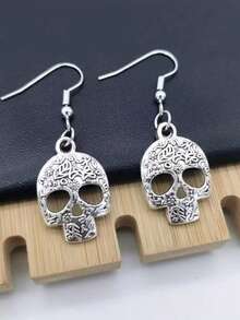 1 Pair Halloween Earrings, Punk Skull Stud Earrings, Exaggerated Fashion Earrings - Multicolor - View 12