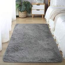 豪华人造毛皮加厚床边长地毯 - 柔软、厚实、耐用，底部防滑，适用于卧室和客厅装饰、客厅地毯