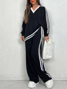 大码女式休闲 V 领长袖 T 恤 + 侧条纹口袋阔腿裤套装，春秋季