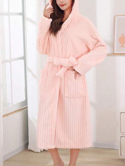 1 Piece Women's Coral Fleece Hooded Bathrobe, Thickened Coral Velvet Adult Pajamas Autumn And Winter Bathrobes Men's And Women's Dressing Gowns Soft Absorbent Nightgowns Super Soft, Absorbent, Skin-Friendly, Suitable For Bathroom, Gym, Hotel, Beach Holiday, Essential For Home And Travel, Perfect Gift For Everyone, Summer Wedding Decoration, Bathroom, Back To School
