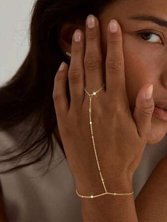 1 stuk minimalistische mode metalen clip en platte ketting verbonden vingerring armband (handgemaakte ketting op de juiste maat gesneden, willekeurig aantal schijfbedels)